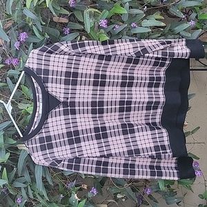 Jenni Pink and Black Plaid Top Size Medium